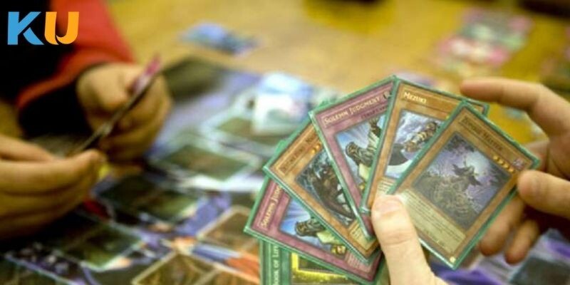 So Luoc Dieu Can Nam Ve Game Bai Yugioh